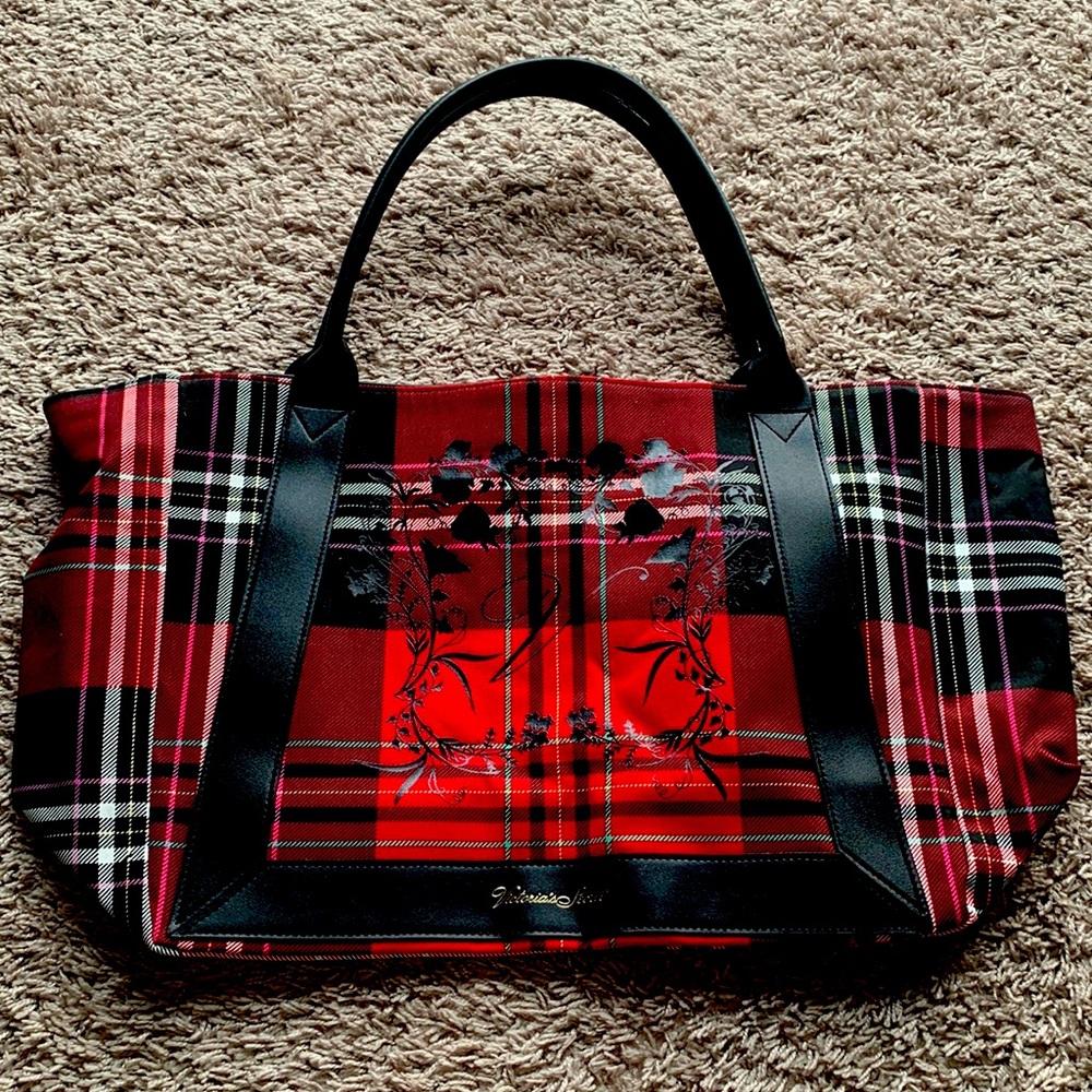 Victoria’s Secret tote bag